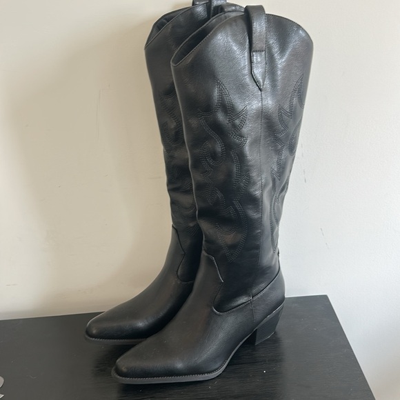 Western Faux Leather Black Tall Cowboy Boots Sz 9.5 - Picture 11 of 16